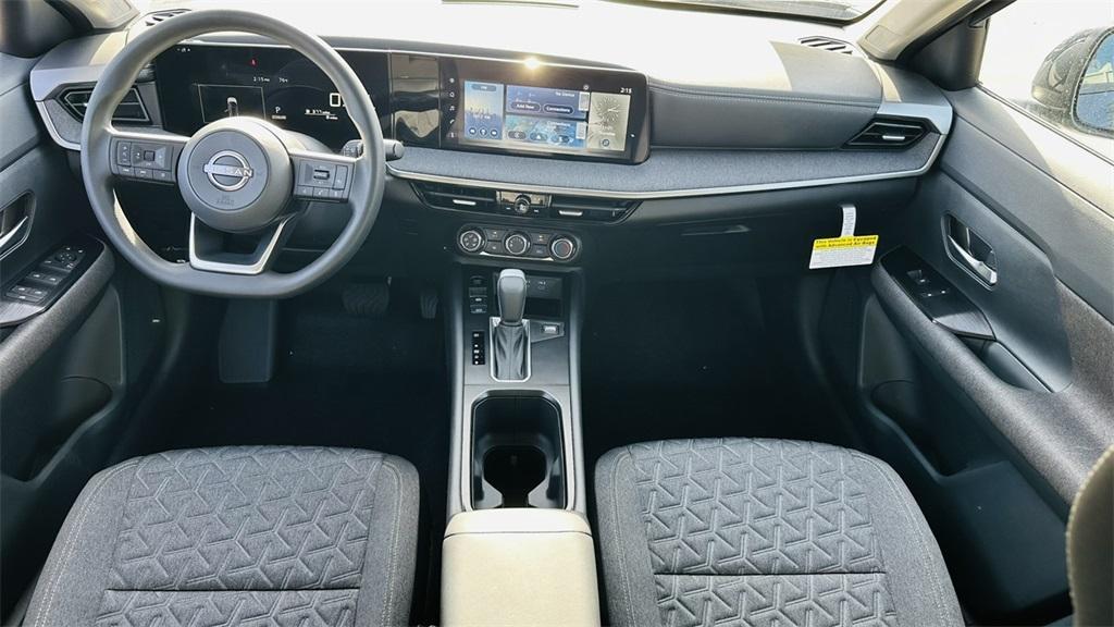 new 2025 Nissan Kicks car, priced at $25,079