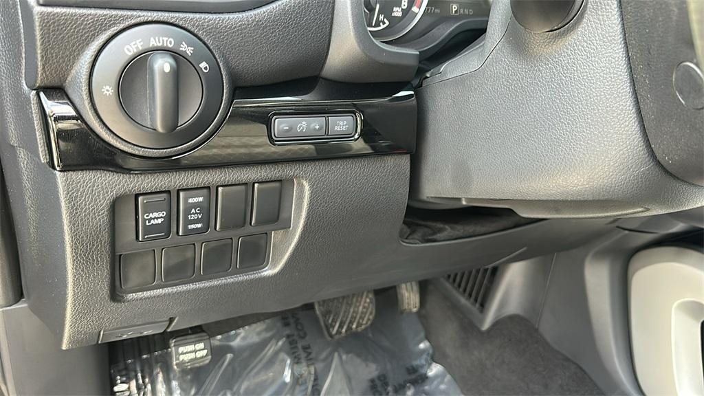 used 2024 Nissan Titan car, priced at $44,388