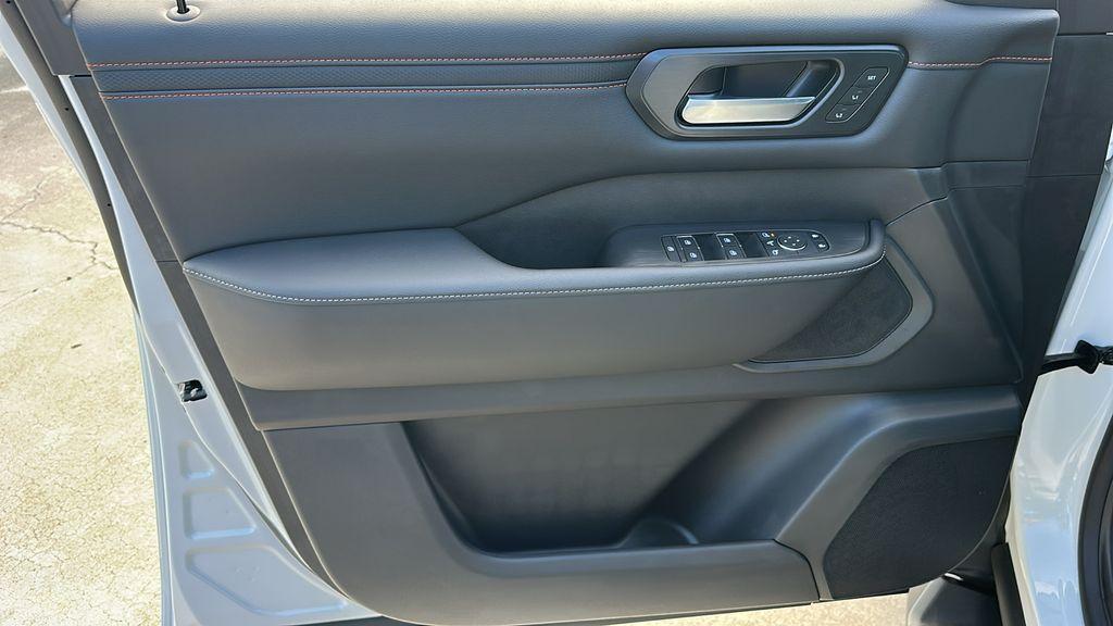 new 2026 Nissan Armada car, priced at $72,877