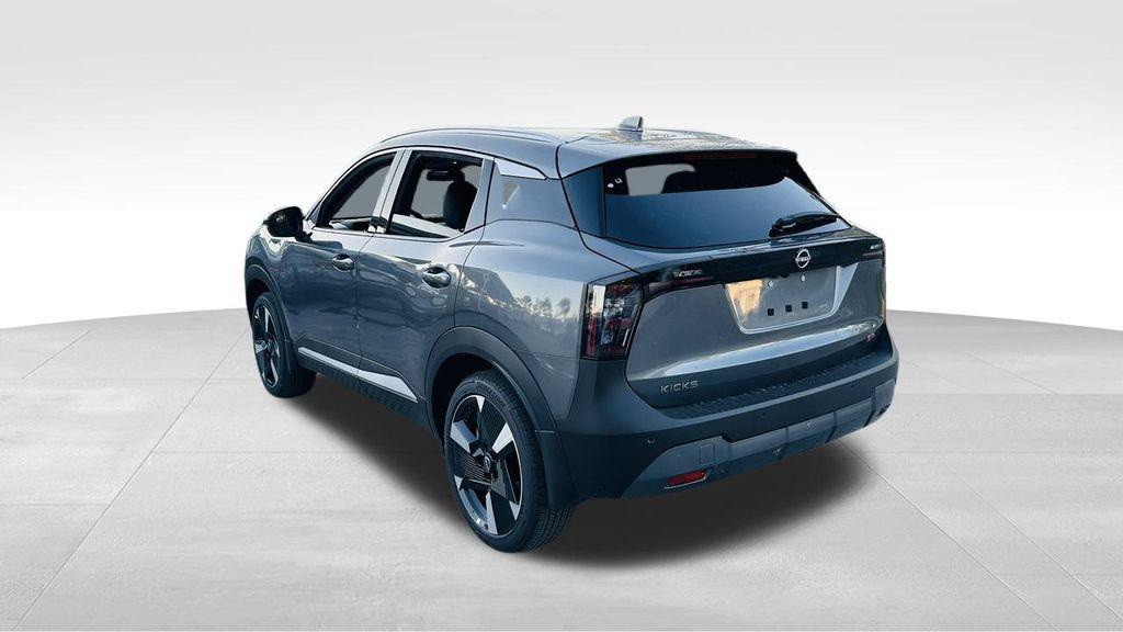 new 2025 Nissan Kicks car, priced at $26,638