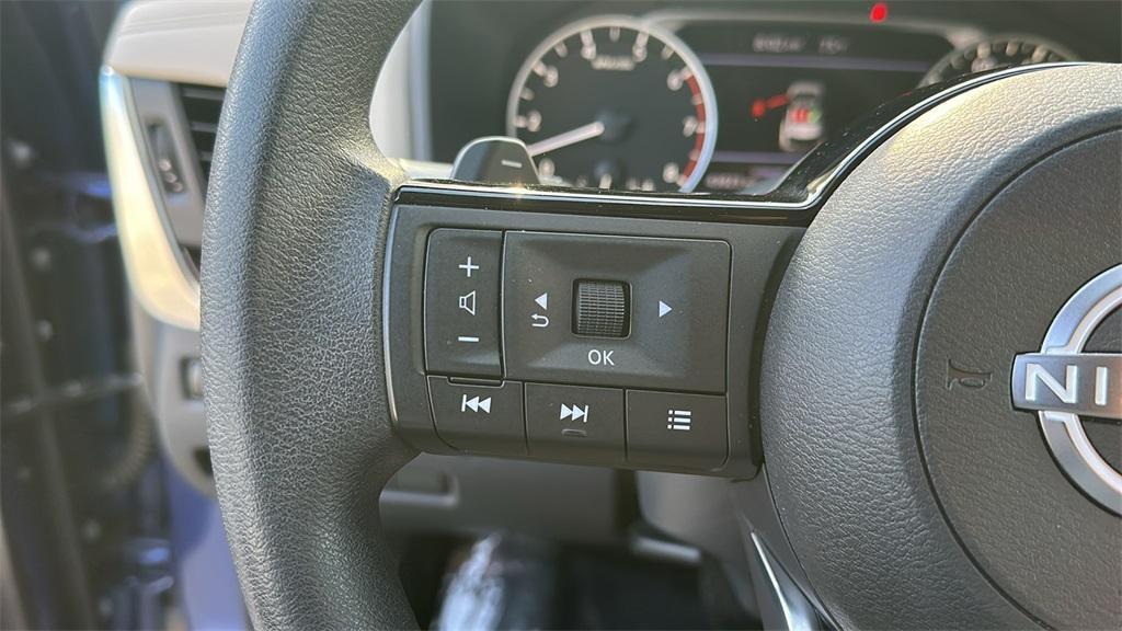 used 2023 Nissan Rogue car, priced at $21,287
