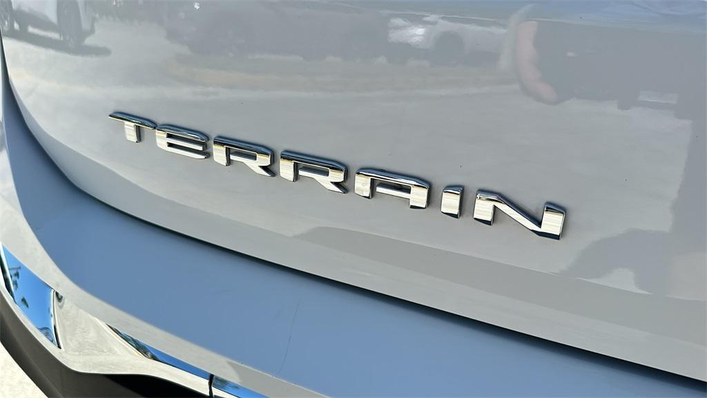 used 2024 GMC Terrain car, priced at $25,500