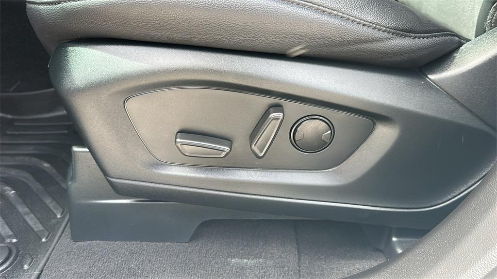 used 2024 Ford Explorer car, priced at $38,538