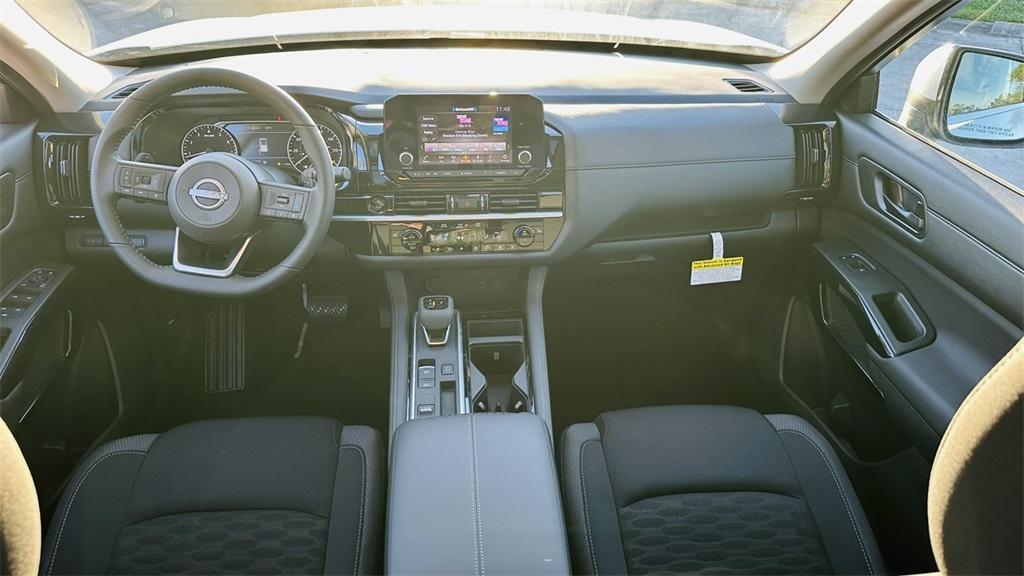 new 2025 Nissan Pathfinder car, priced at $39,970