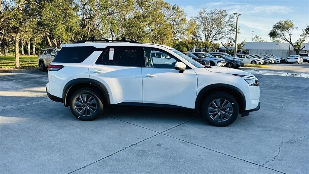 new 2025 Nissan Pathfinder car, priced at $39,970