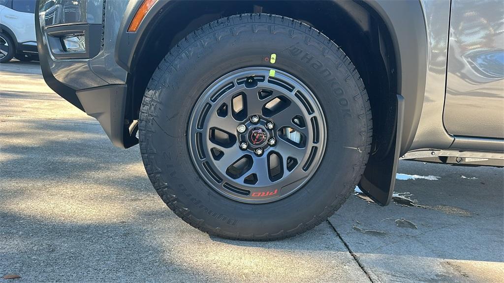 new 2025 Nissan Frontier car, priced at $40,732
