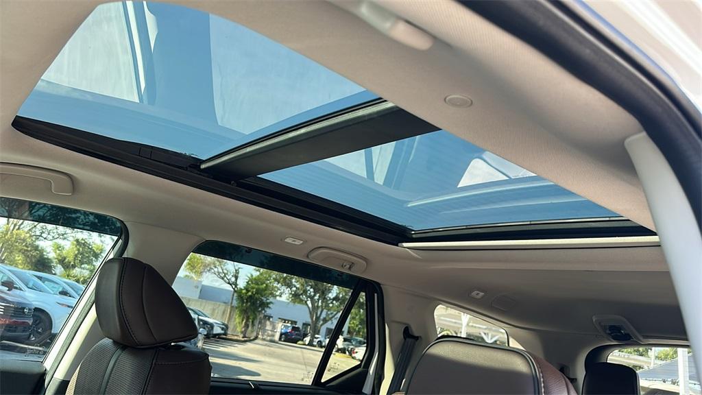 used 2023 Honda Pilot car, priced at $42,988