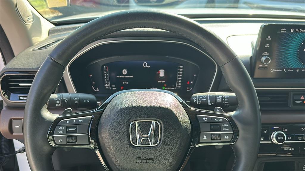 used 2023 Honda Pilot car, priced at $42,988