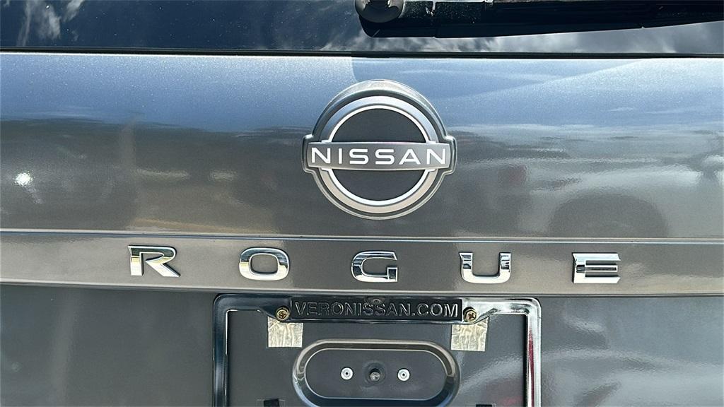 used 2022 Nissan Rogue car, priced at $23,500