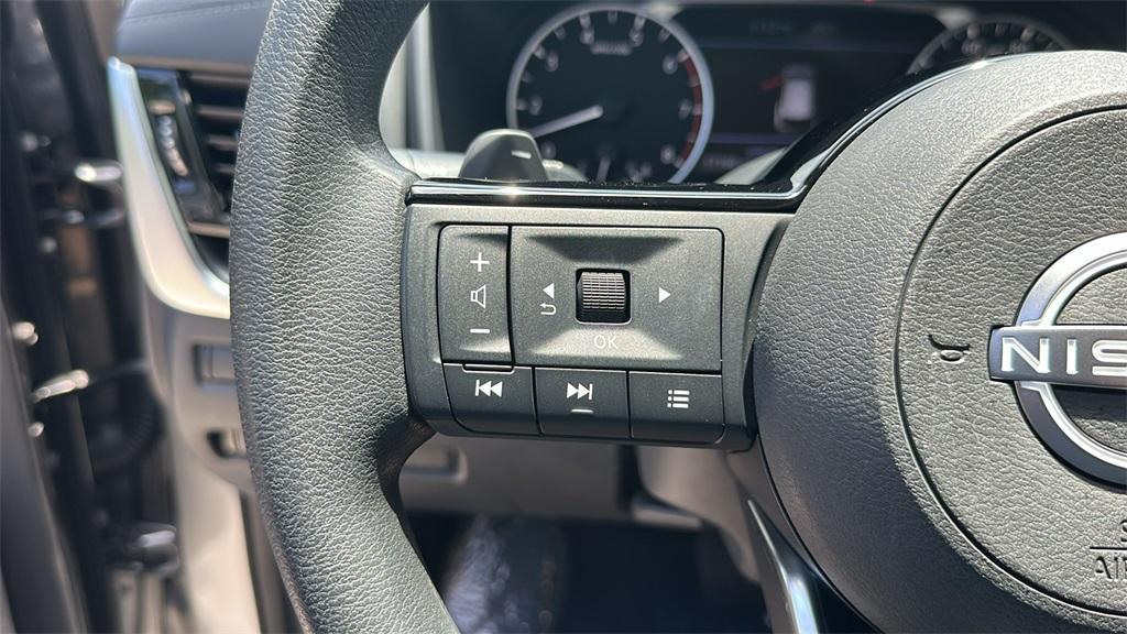 used 2022 Nissan Rogue car, priced at $23,500
