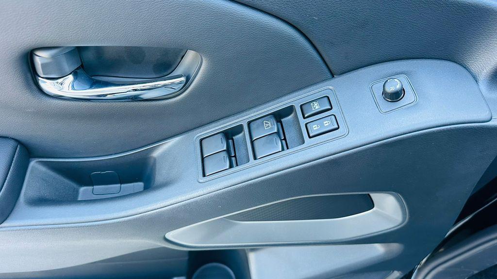 new 2025 Nissan Frontier car, priced at $33,953