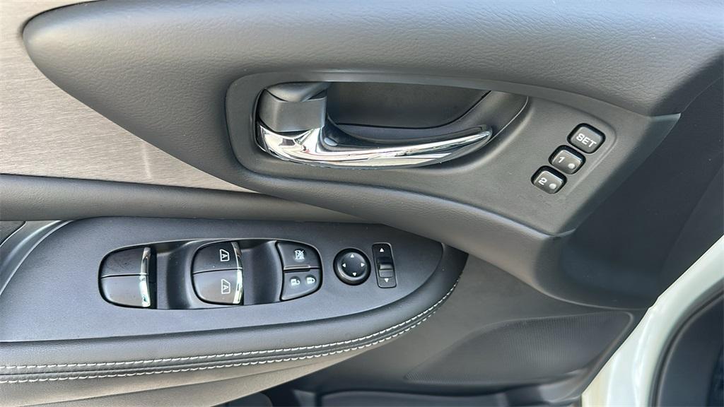 used 2023 Nissan Murano car, priced at $26,487