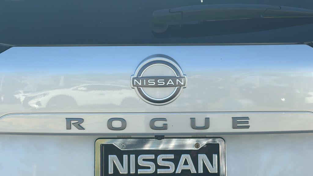 new 2025 Nissan Rogue car, priced at $27,919