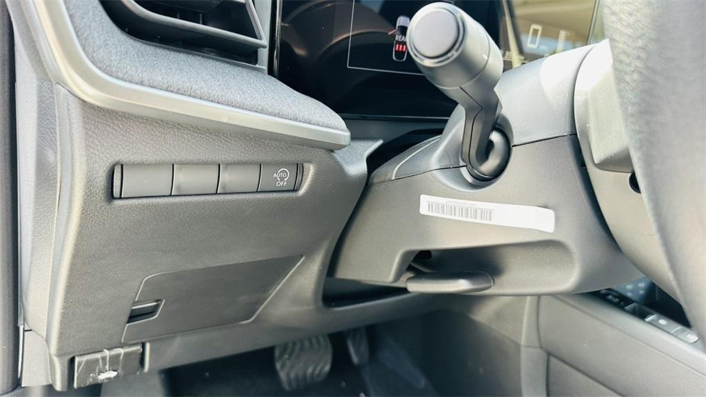 new 2025 Nissan Kicks car, priced at $24,848