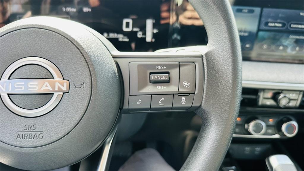 new 2025 Nissan Kicks car, priced at $24,848