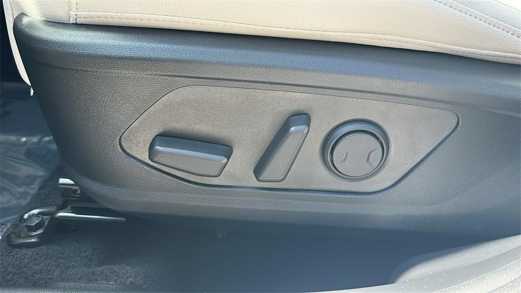 used 2025 Hyundai Tucson car, priced at $28,895