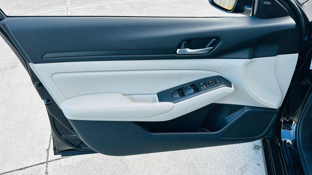 new 2025 Nissan Altima car, priced at $26,370