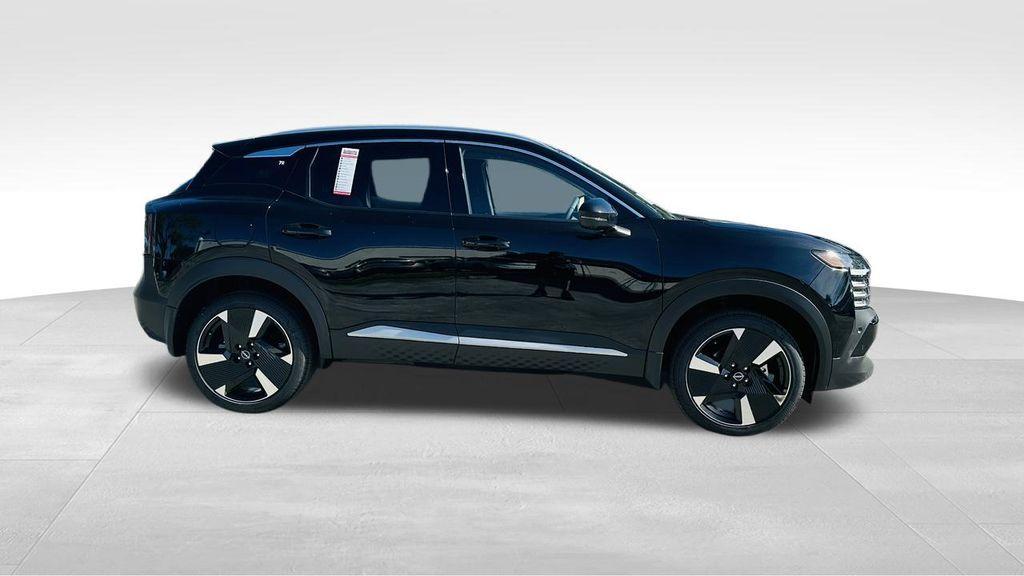 new 2025 Nissan Kicks car, priced at $27,094