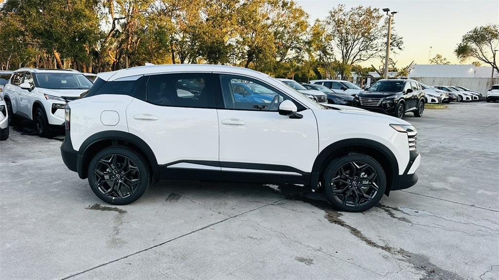 new 2025 Nissan Kicks car, priced at $28,620
