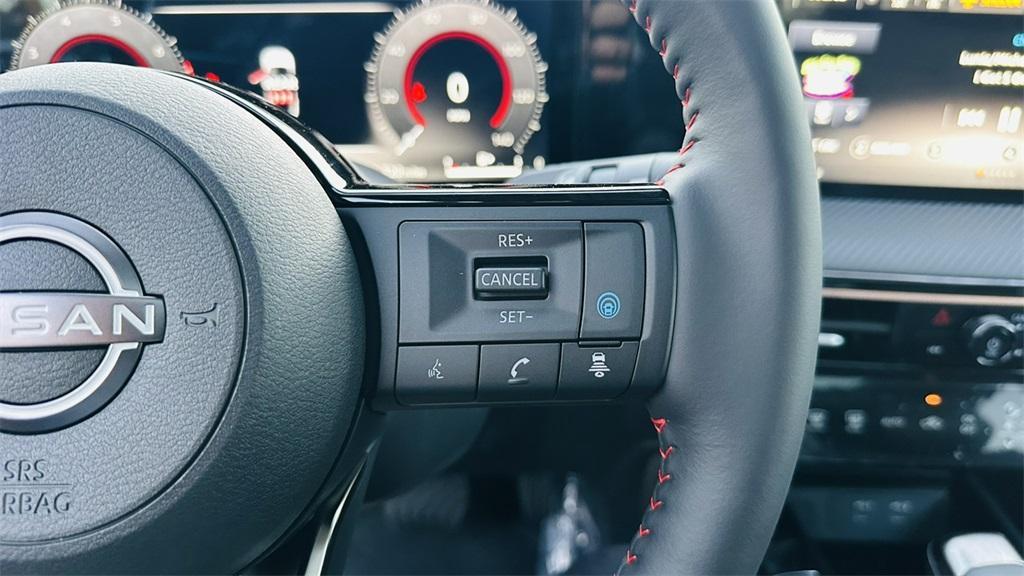 new 2025 Nissan Kicks car, priced at $28,620