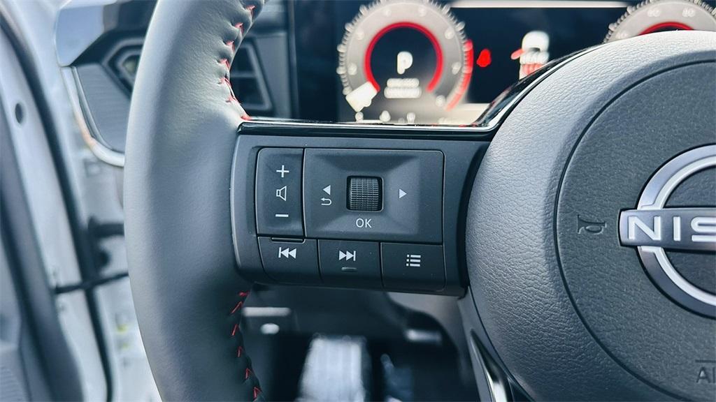 new 2025 Nissan Kicks car, priced at $28,620