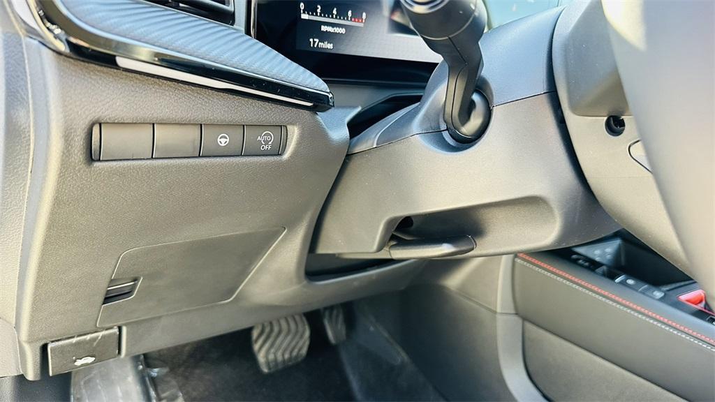 new 2025 Nissan Kicks car, priced at $28,041