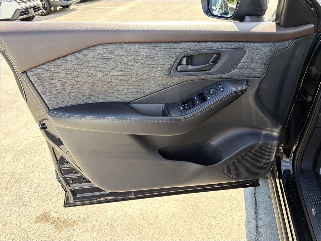 used 2021 Nissan Rogue car, priced at $14,755