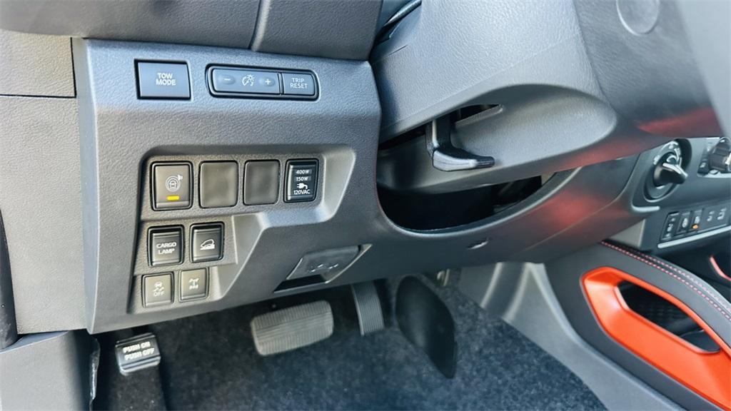 new 2025 Nissan Frontier car, priced at $41,144