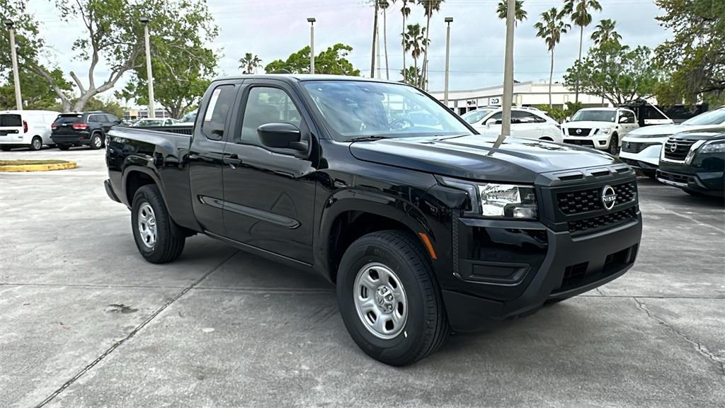 new 2025 Nissan Frontier car, priced at $30,652