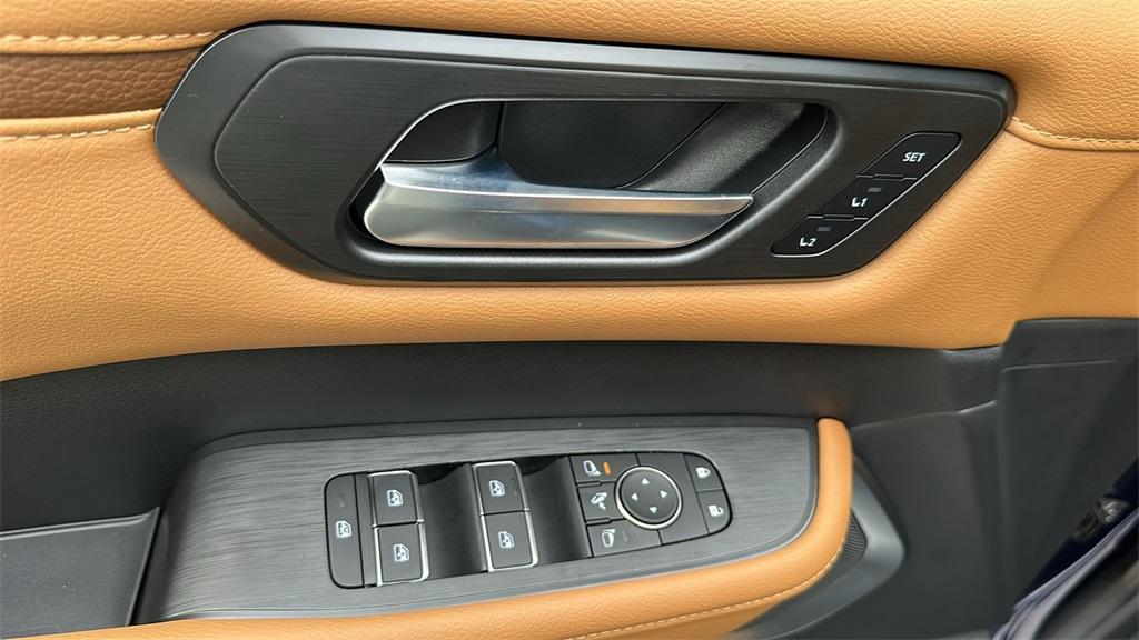 new 2025 Nissan Armada car, priced at $78,793