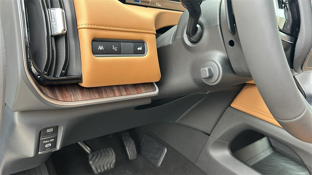 new 2025 Nissan Armada car, priced at $78,793