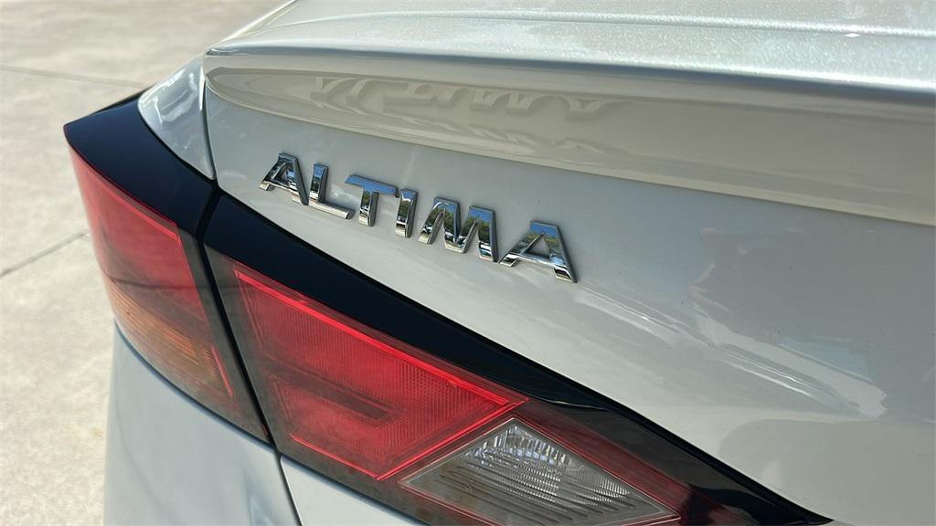 used 2019 Nissan Altima car, priced at $17,500