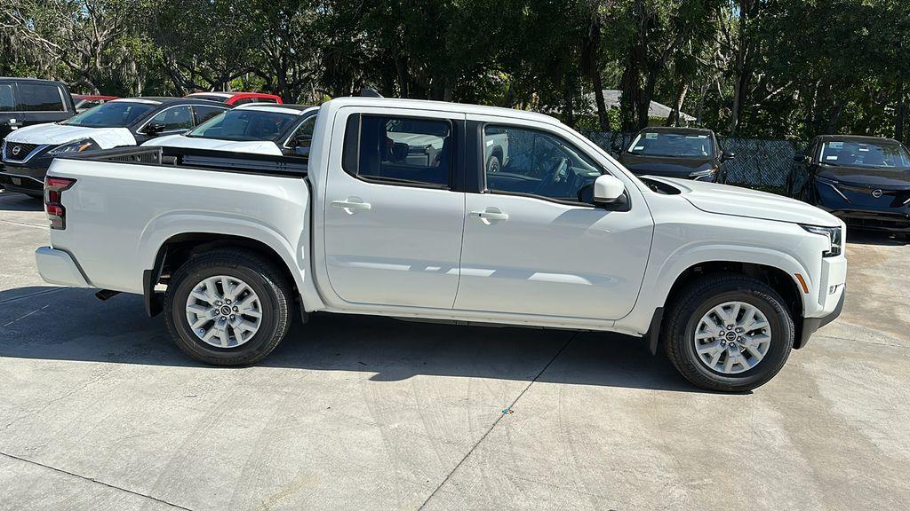 new 2024 Nissan Frontier car, priced at $30,674