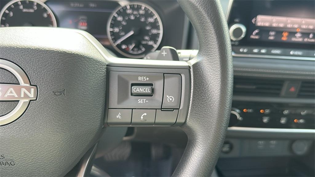 used 2025 Nissan Rogue car, priced at $26,900