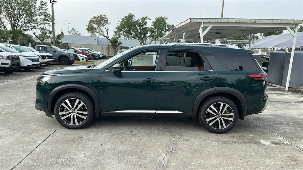 new 2025 Nissan Pathfinder car, priced at $49,596