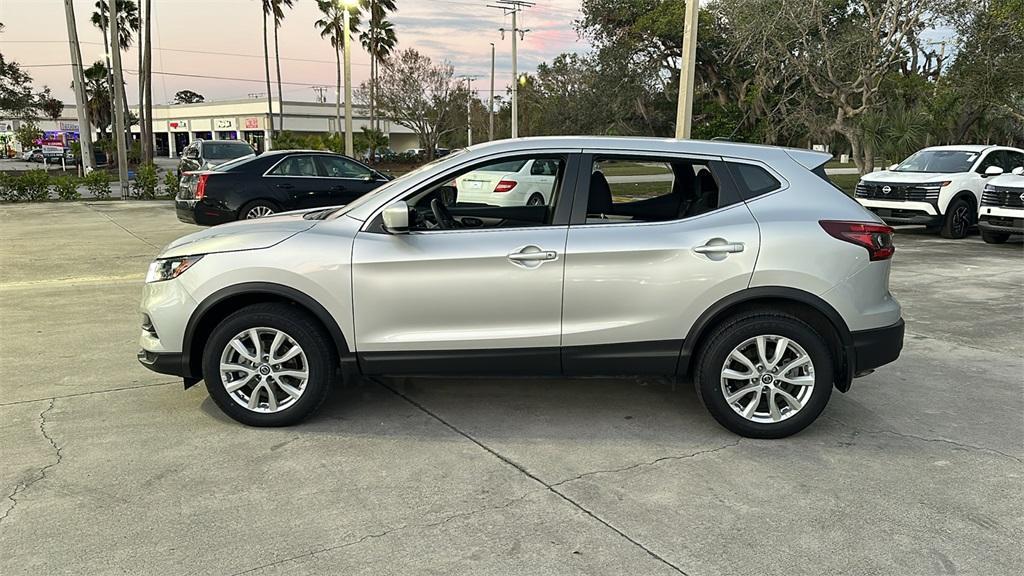 used 2022 Nissan Rogue Sport car, priced at $17,500