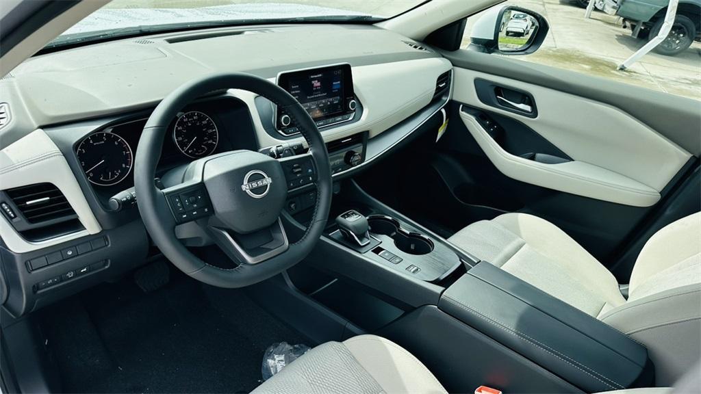 new 2025 Nissan Rogue car, priced at $31,062