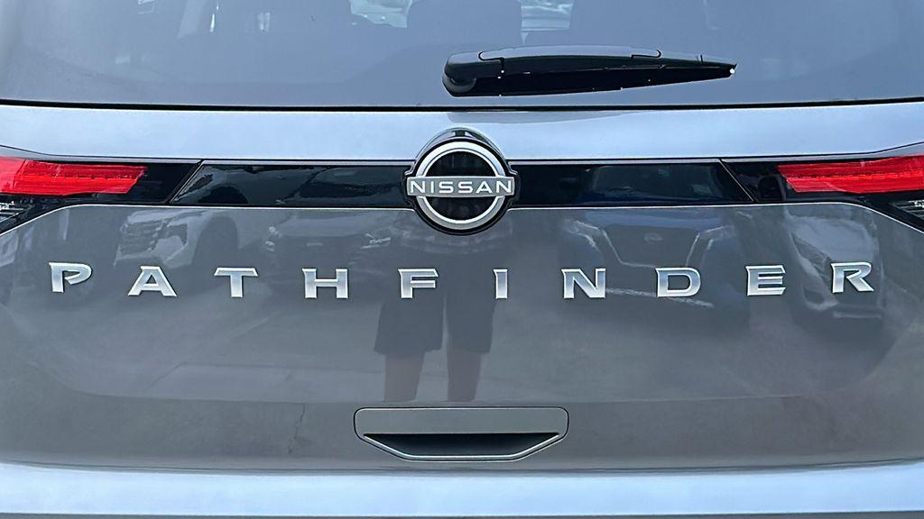 new 2024 Nissan Pathfinder car, priced at $30,043