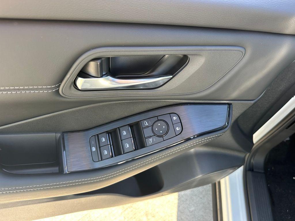 new 2026 Nissan Rogue car, priced at $30,457