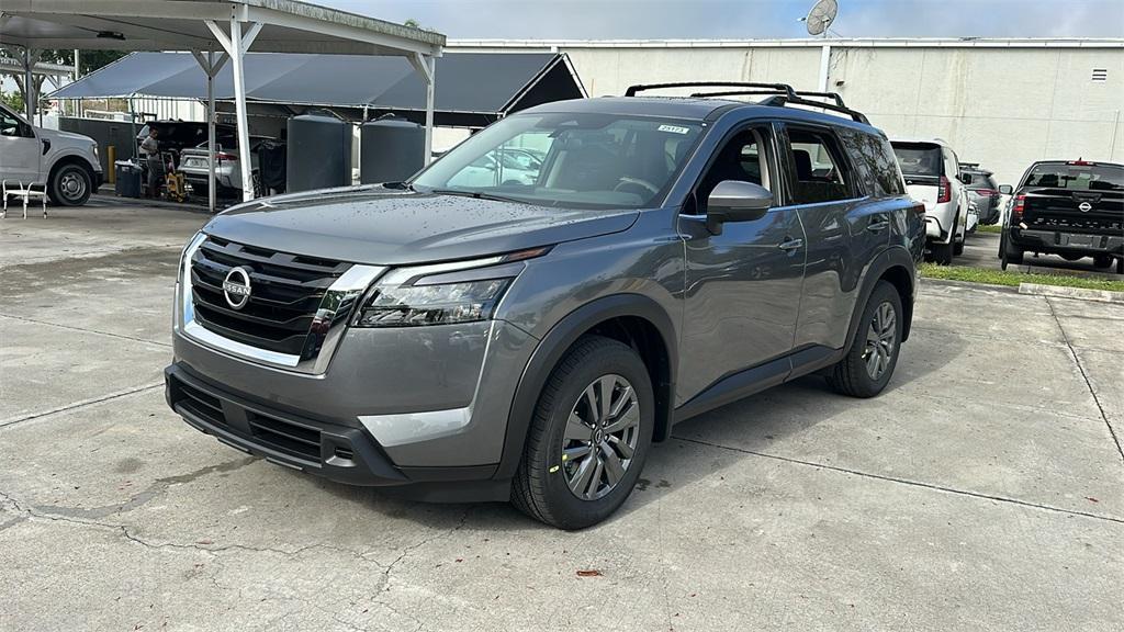 new 2025 Nissan Pathfinder car, priced at $40,833