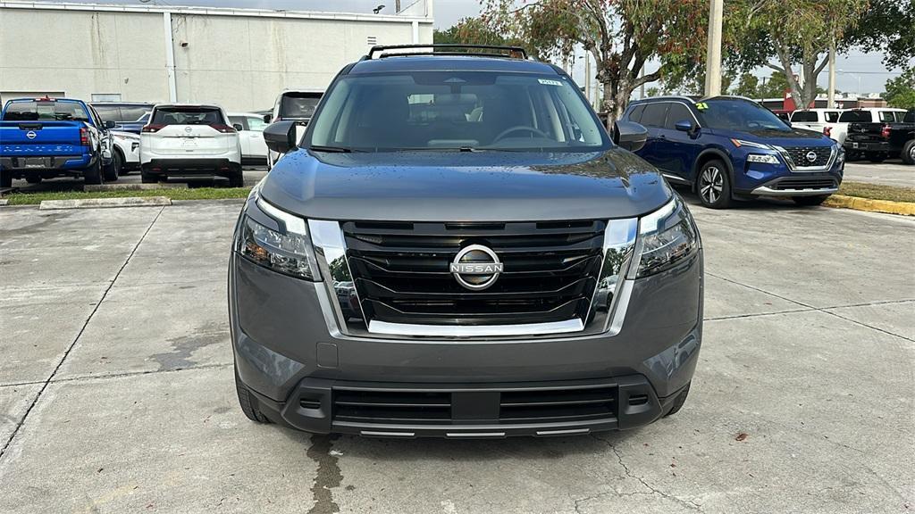 new 2025 Nissan Pathfinder car, priced at $40,833