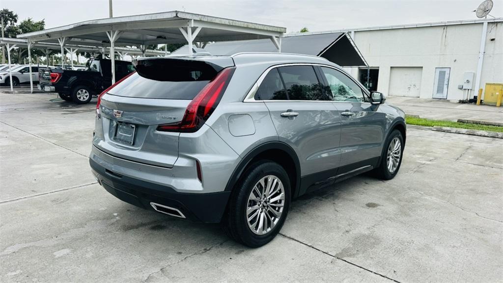 used 2024 Cadillac XT4 car, priced at $33,112