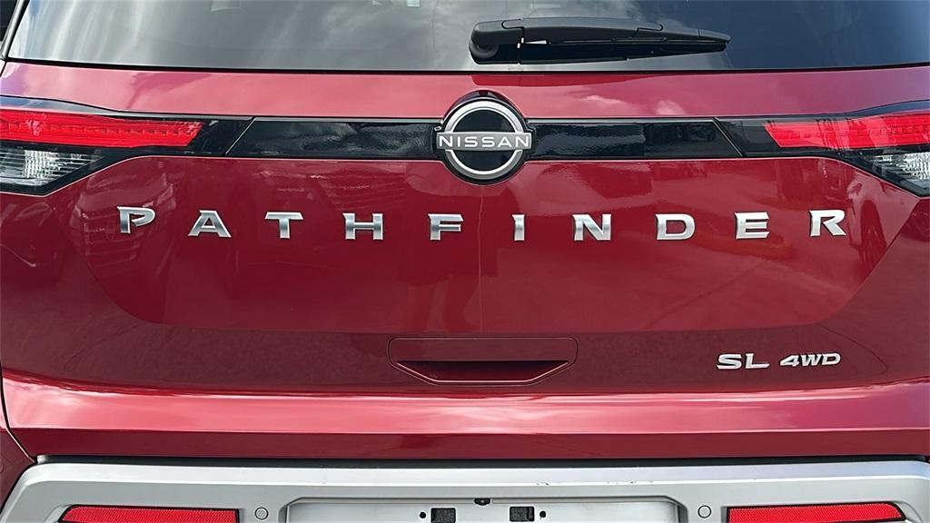 used 2022 Nissan Pathfinder car, priced at $26,988