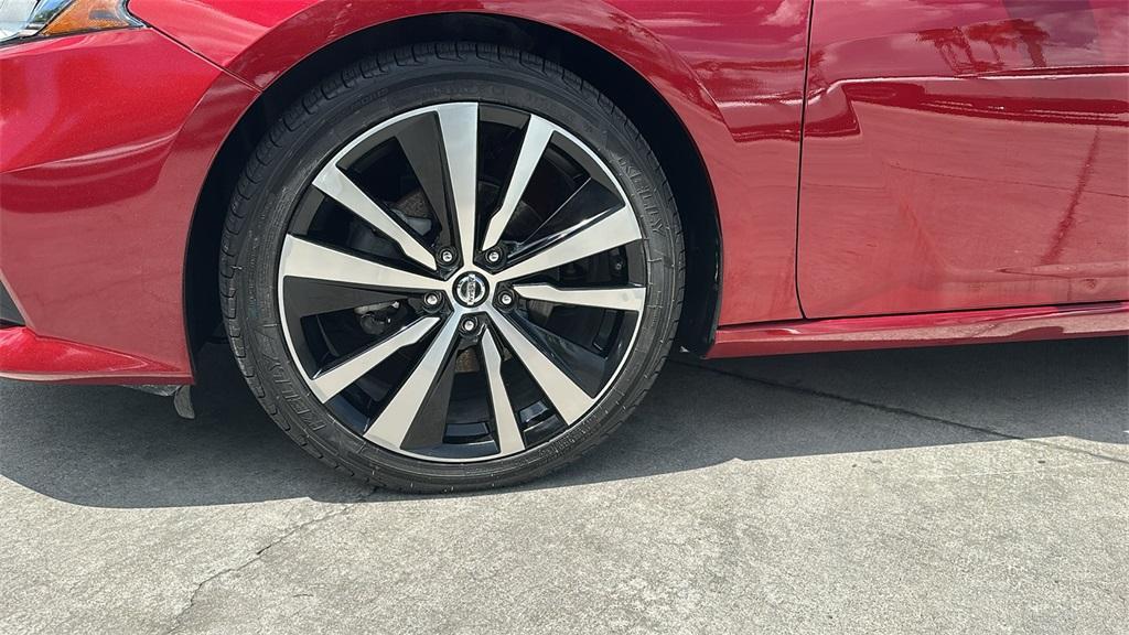 used 2019 Nissan Altima car, priced at $20,999