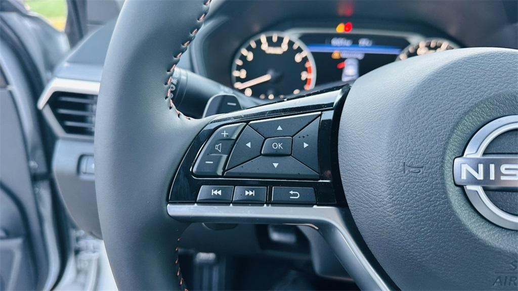 new 2025 Nissan Altima car, priced at $29,489