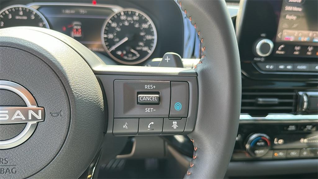 new 2025 Nissan Pathfinder car, priced at $43,519