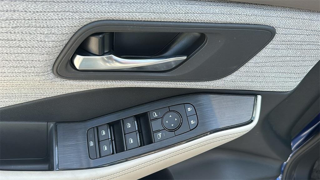 used 2021 Nissan Rogue car, priced at $21,700