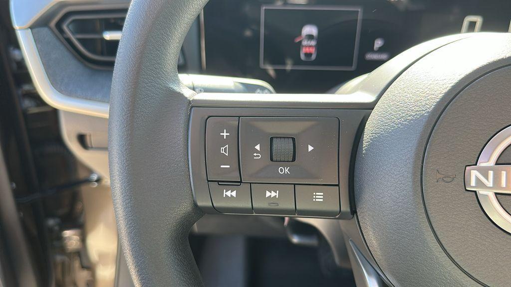 new 2025 Nissan Kicks car, priced at $25,567