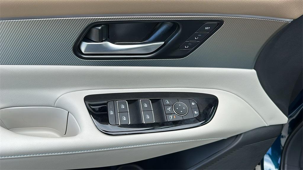 new 2025 Nissan Murano car, priced at $50,727