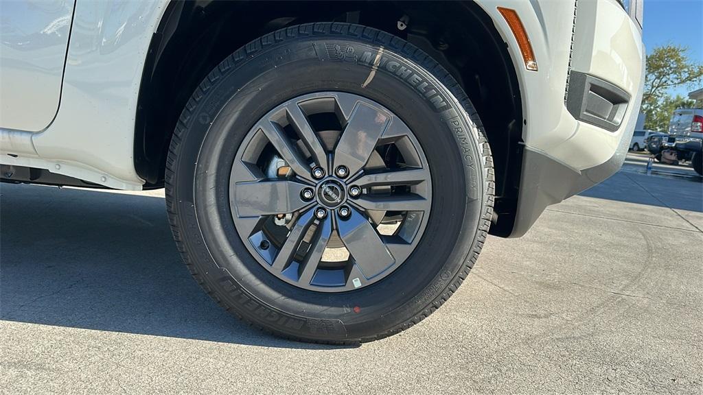 new 2025 Nissan Frontier car, priced at $32,119